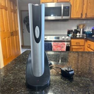 Oster Electric Wine Opener Silver & Black